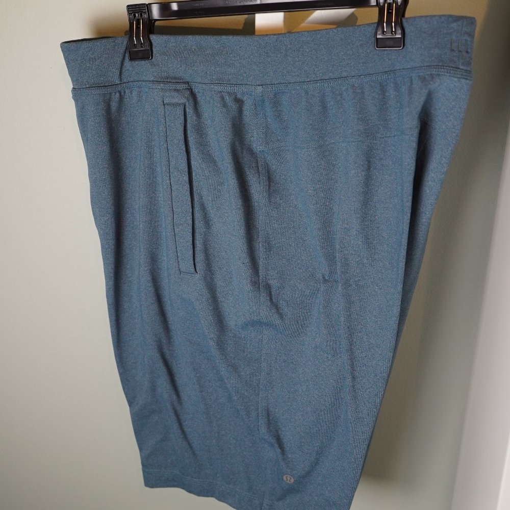 lululemon athletica - Shorts - Men XXL